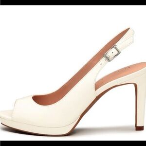 Kelly & Katie White Peep-Toe Slingback Heels Size 10